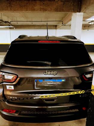 JEEP COMPASS 1.3 T270 TURBO FLEX LONGITUDE AT6